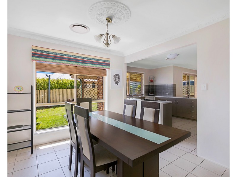 17 Byrd Court, Wilsonton QLD 4350