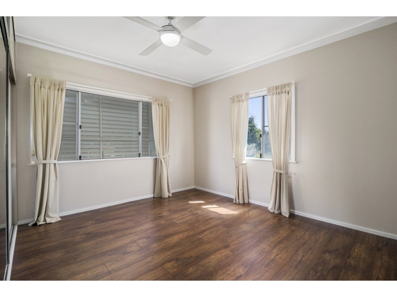 10 Hillside Street, Newtown QLD 4350