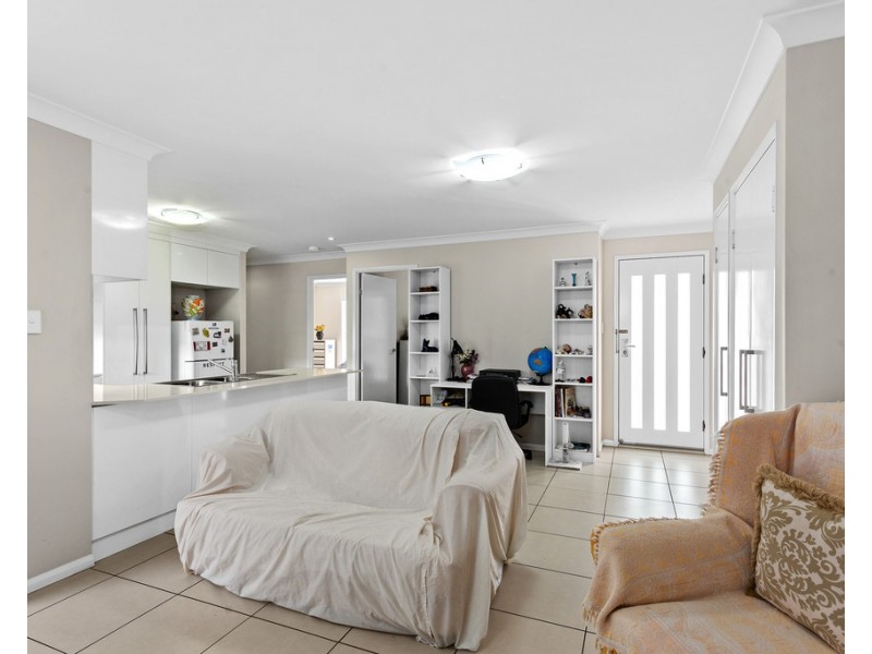 Unit 3/18 Swallow Court, Newtown QLD 4350