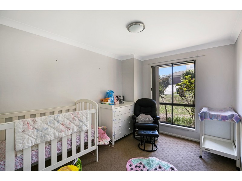 7 Diamantina Drive, Glenvale QLD 4350