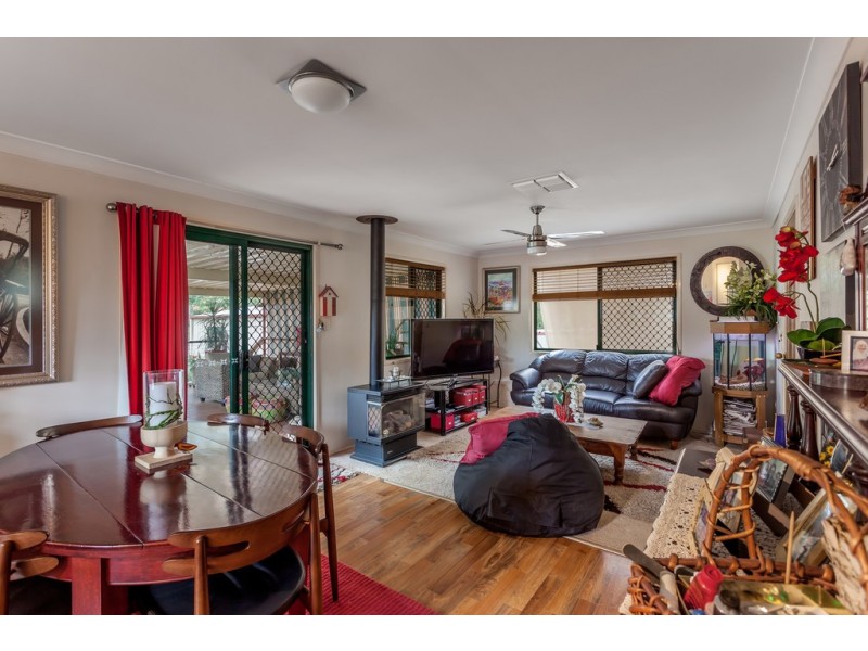 24 Claire Lee Crescent, Kingsthorpe QLD 4400