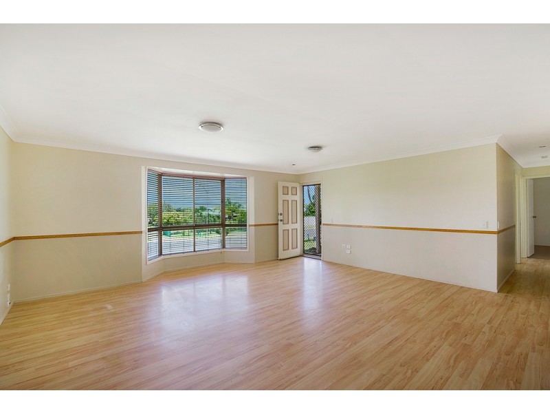 1 Baron Court, Wilsonton QLD 4350