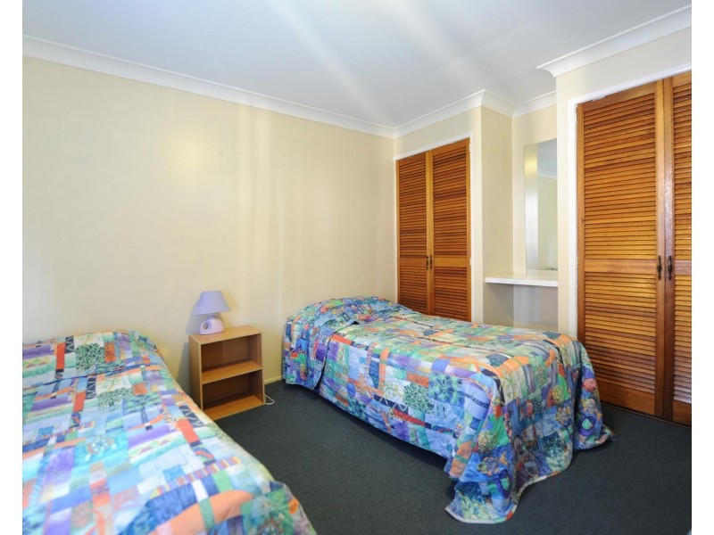 1/56 Hursley Road, Newtown QLD 4350