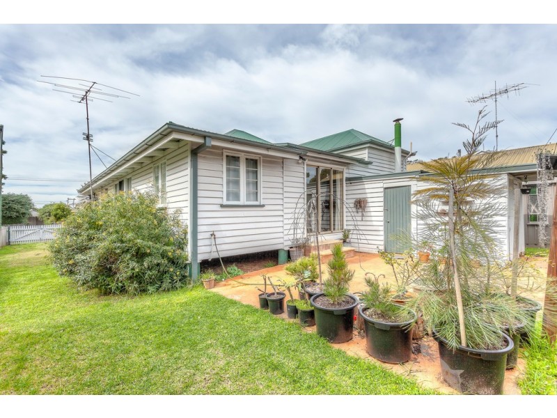 19 Ranfurly Street, Newtown QLD 4350