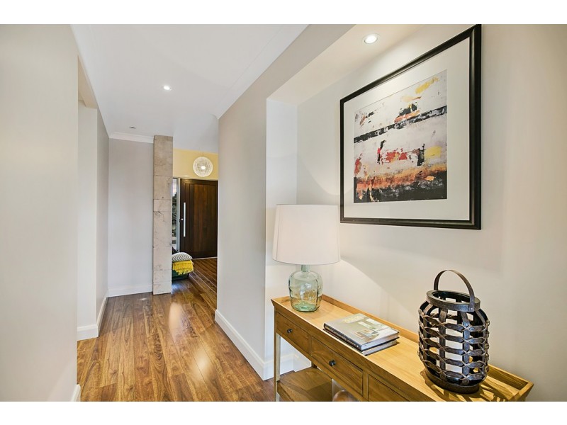 6 Goshawk Drive, Kleinton QLD 4352