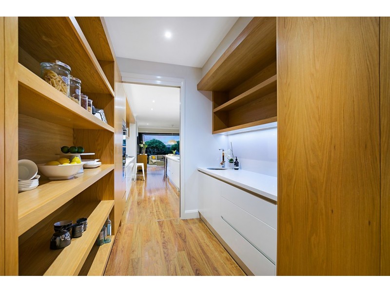 6 Goshawk Drive, Kleinton QLD 4352