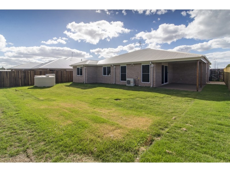 61 Entabeni Drive, Kearneys Spring QLD 4350
