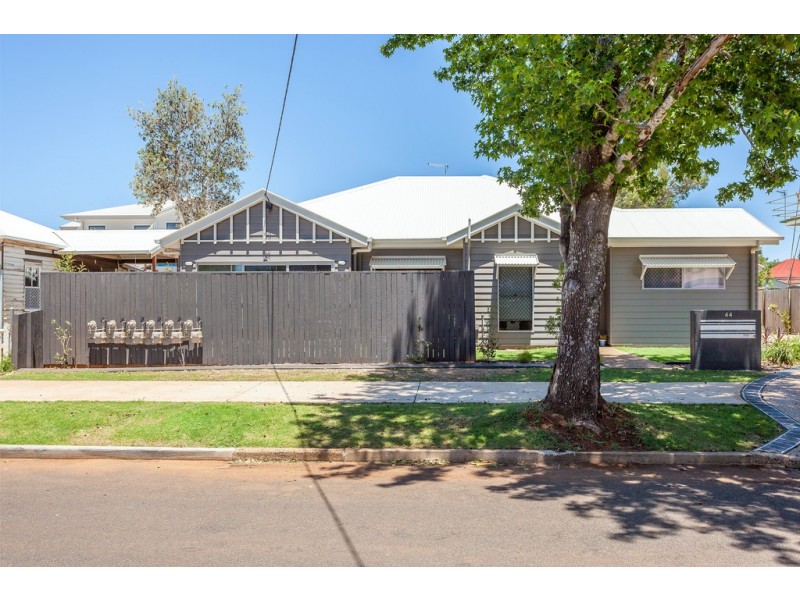 Unit 3/44 Wallace Street, Newtown QLD 4350