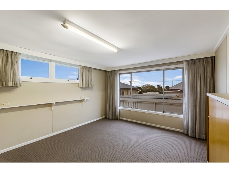 259 Geddes Street, Centenary Heights QLD 4350