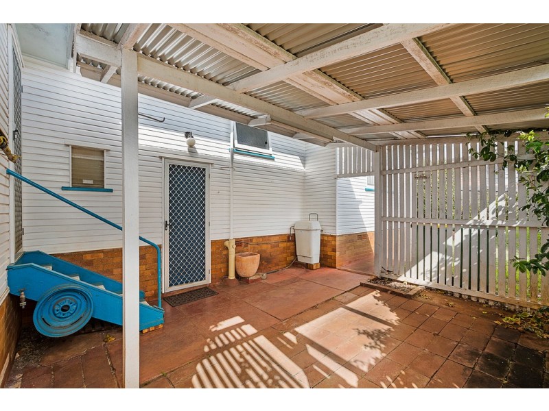 259 Geddes Street, Centenary Heights QLD 4350