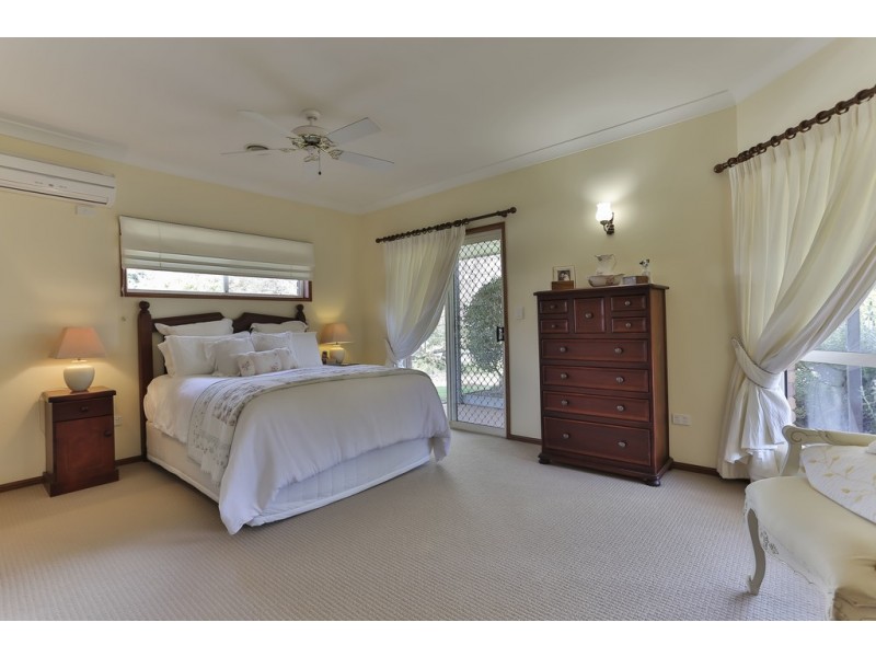29 Cook Court, Highfields QLD 4352