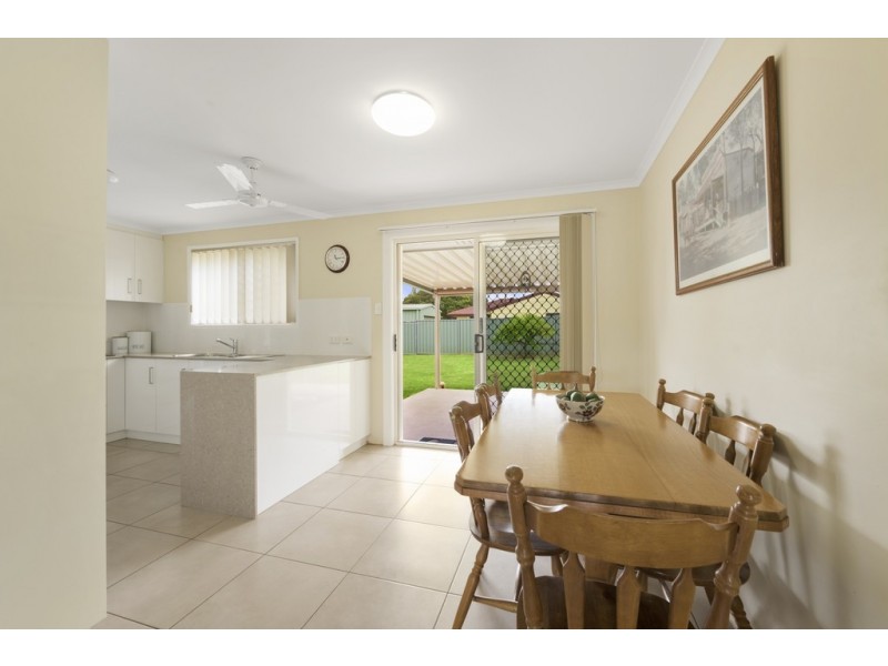 19 Sampson Street, Wilsonton QLD 4350