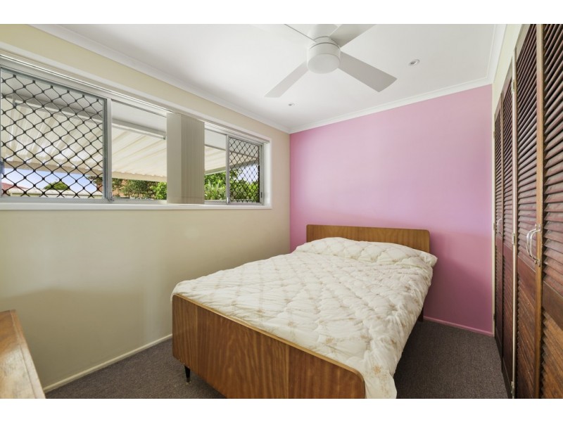 19 Sampson Street, Wilsonton QLD 4350