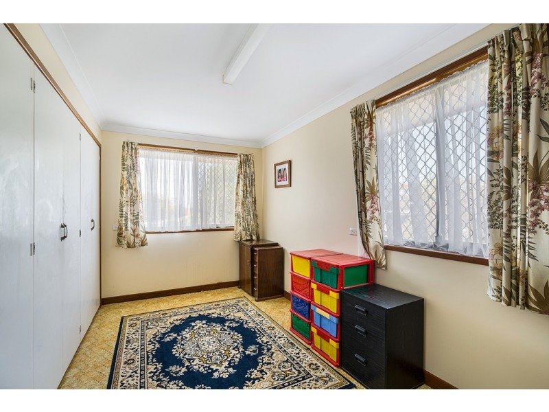 302 Greenwattle Street, Wilsonton Heights QLD 4350