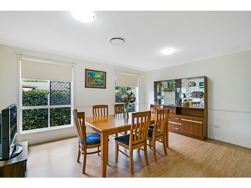 9 Bronwyn Court, Highfields QLD 4352