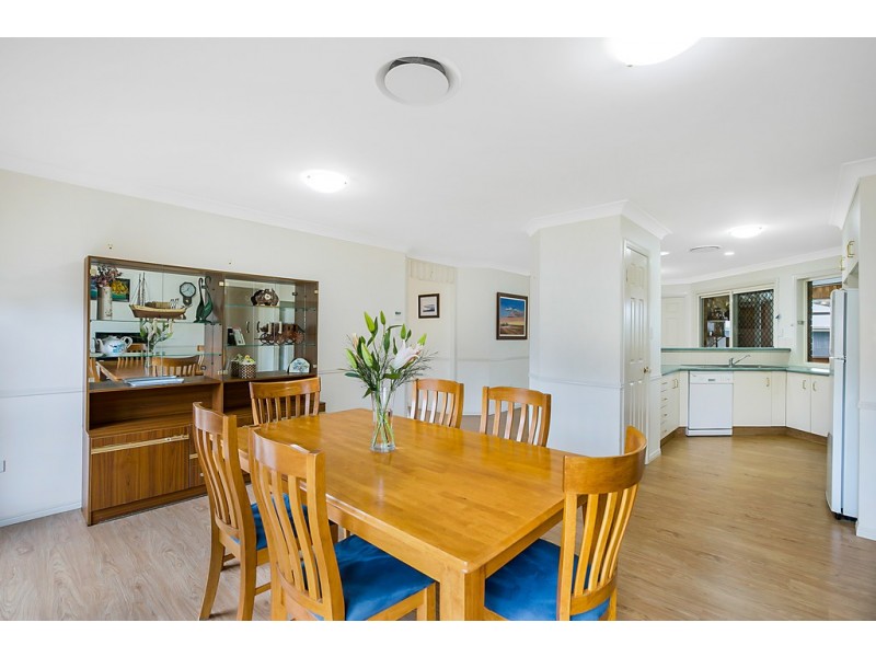 9 Bronwyn Court, Highfields QLD 4352