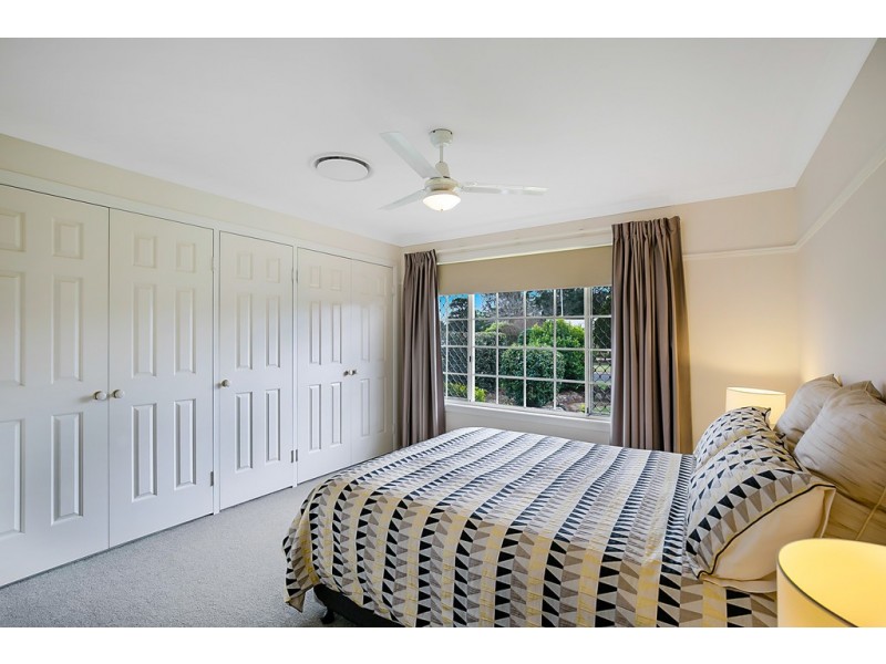 9 Bronwyn Court, Highfields QLD 4352