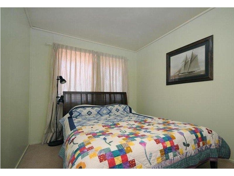 11 Festival Street, Rockville QLD 4350