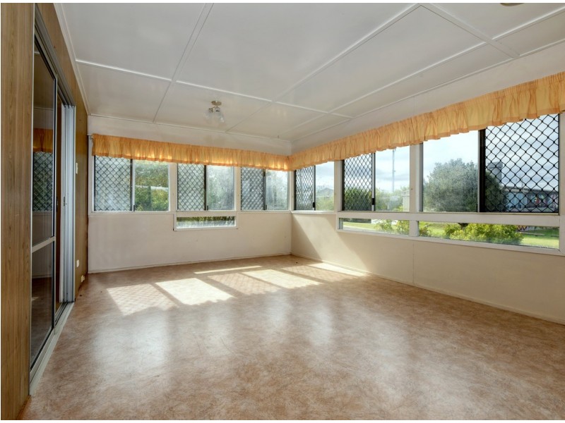 2 Harth Street, Rockville QLD 4350