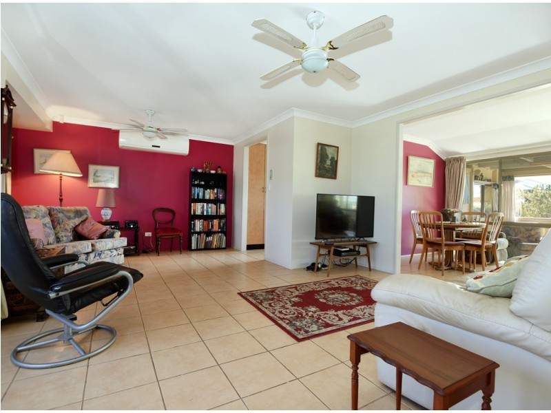 9 Zoe Court, Centenary Heights QLD 4350