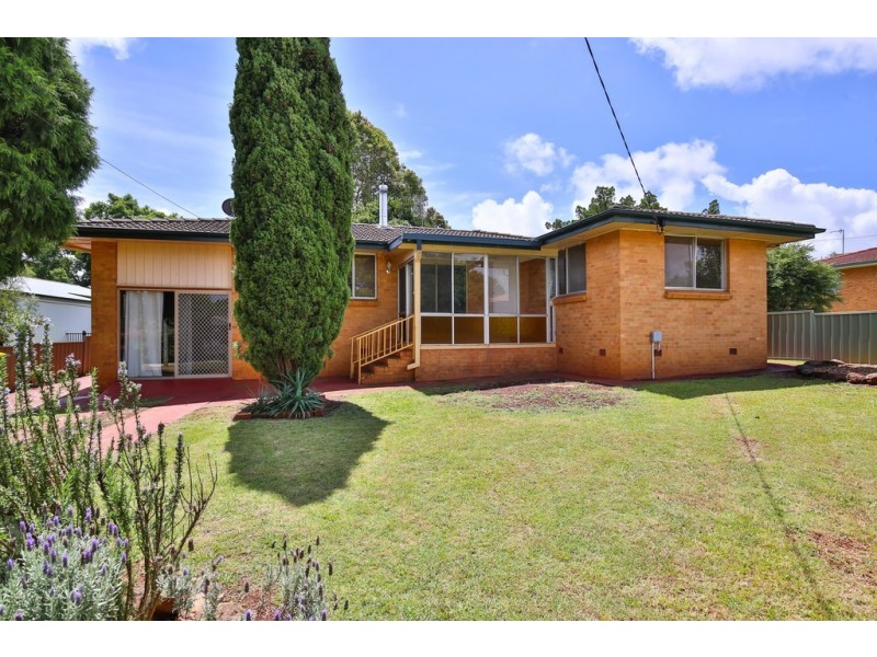 2 Horan Street, Rangeville QLD 4350