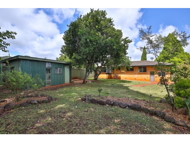 2 Horan Street, Rangeville QLD 4350