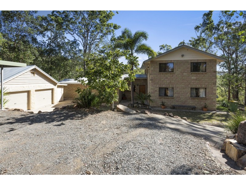 16 Gordon Crescent, Withcott QLD 4352
