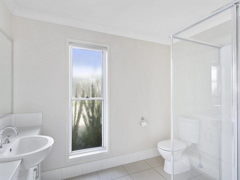 2/8 Wapiti Street, Kearneys Spring QLD 4350