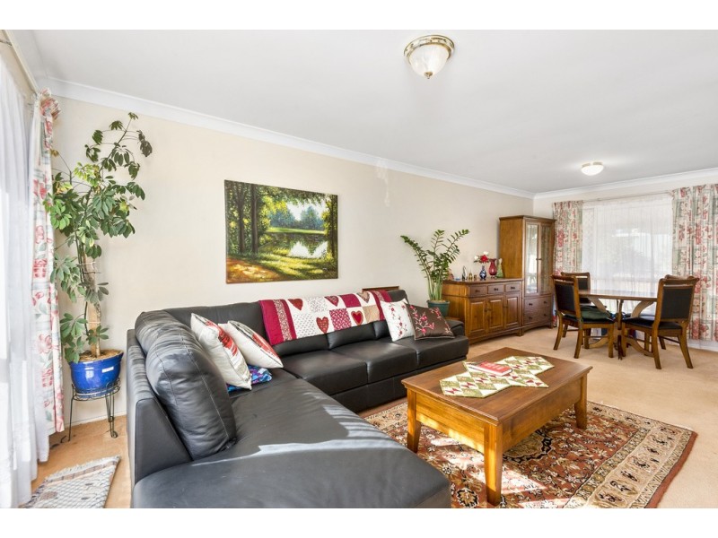 34 Paulene Crescent, Kearneys Spring QLD 4350