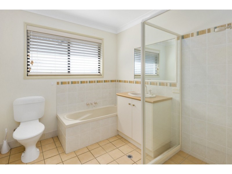 13/1 Cossart Street, Centenary Heights QLD 4350