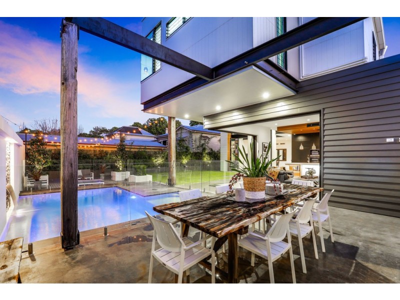 37 Arthur Street, East Toowoomba QLD 4350