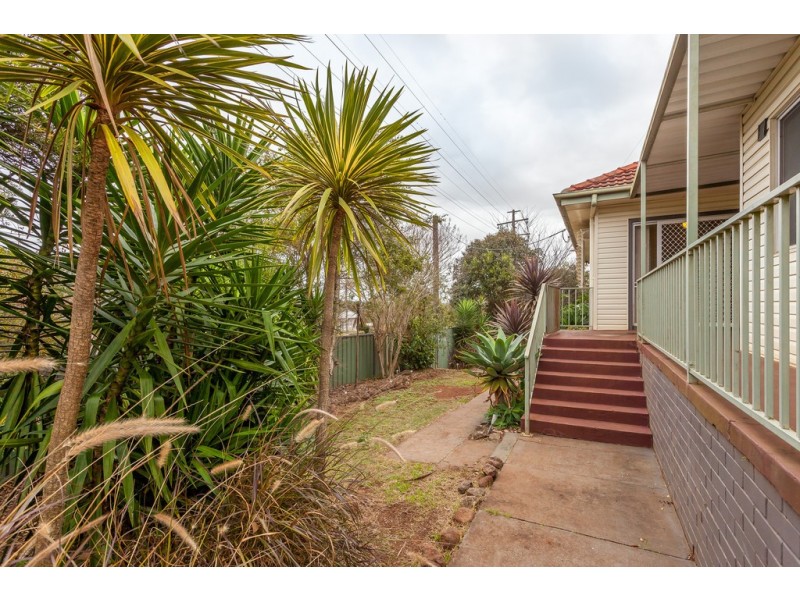 5 Elworthy Street, Harlaxton QLD 4350