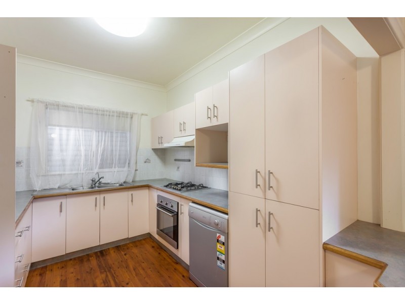 5 Elworthy Street, Harlaxton QLD 4350