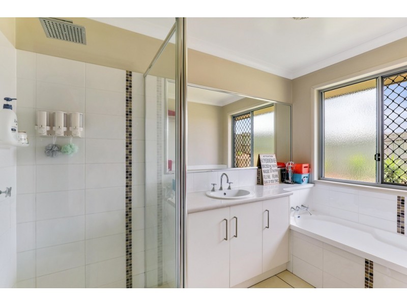 35 Bellara Drive, Harristown QLD 4350