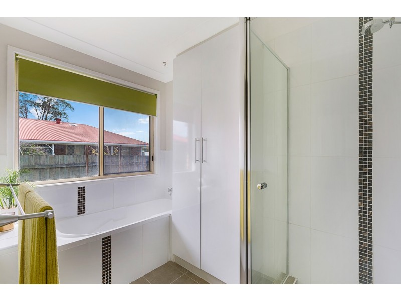 207 Stenner Street, Centenary Heights QLD 4350