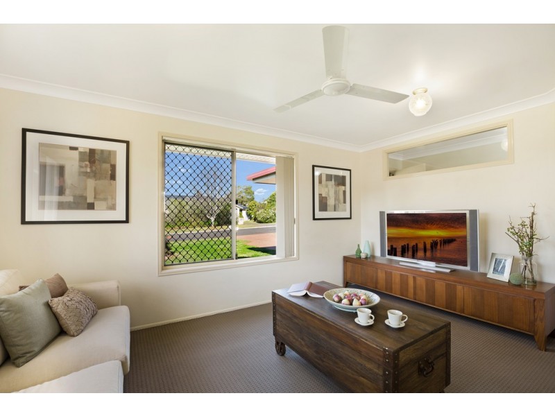 15 Strohfeldt Street, Middle Ridge QLD 4350