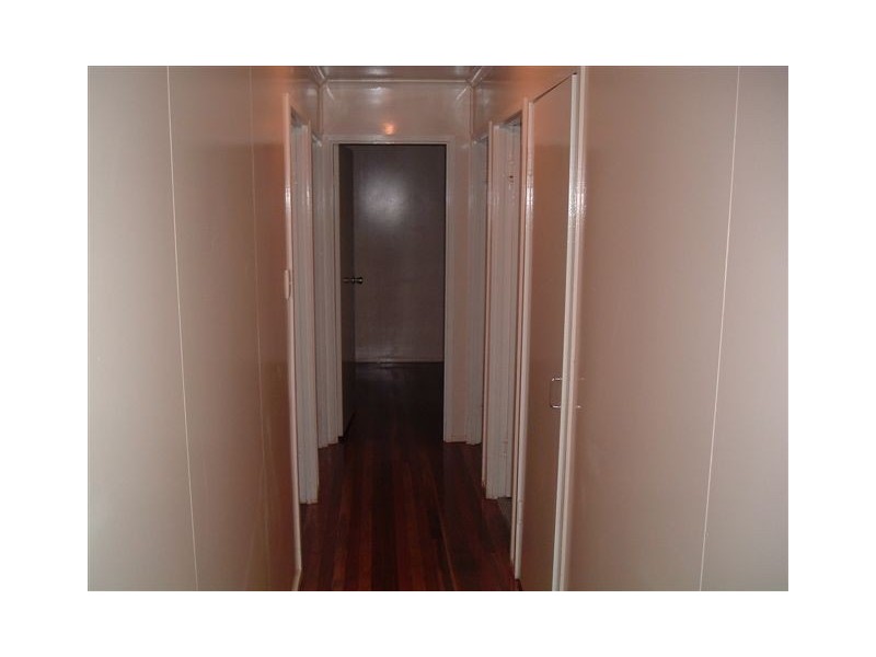 27 Festival Street, Rockville QLD 4350