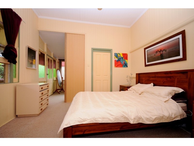 20 Robinson Street, North Toowoomba QLD 4350