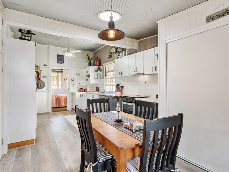 13 Cooper Street, South Toowoomba QLD 4350