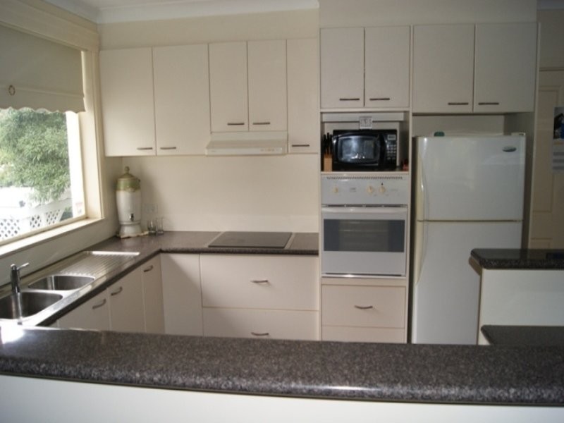 Sunshine Bay NSW 2536