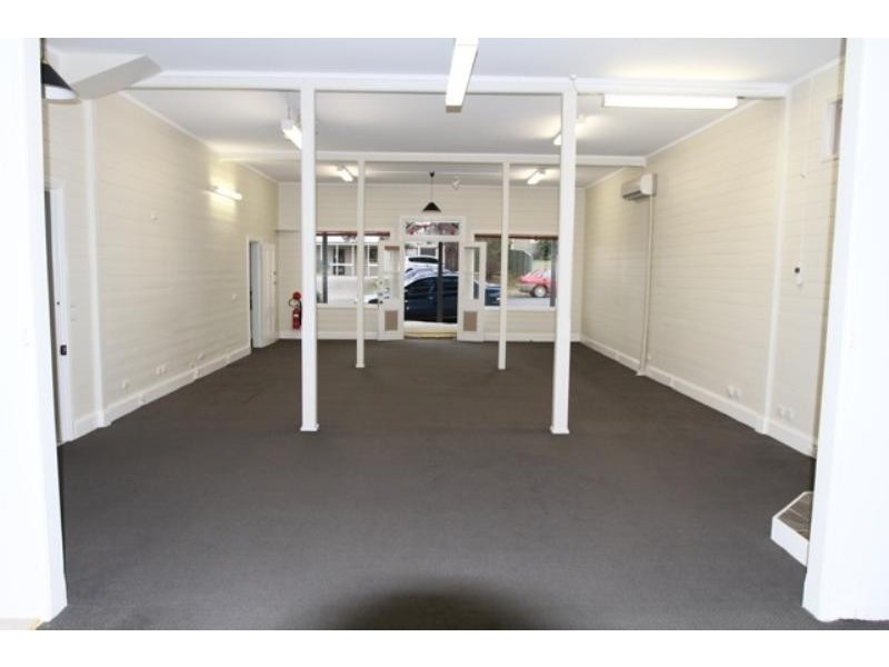 8 Page Street, Moruya NSW 2537