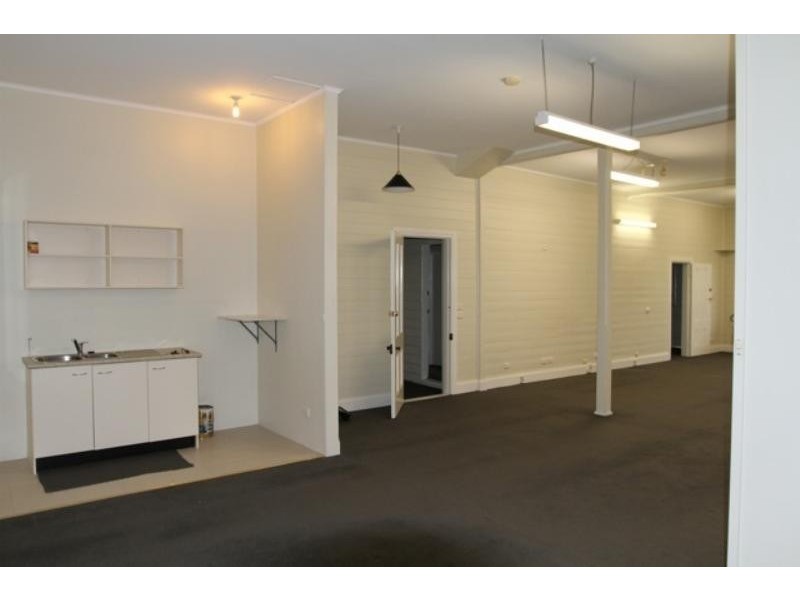 8 Page Street, Moruya NSW 2537