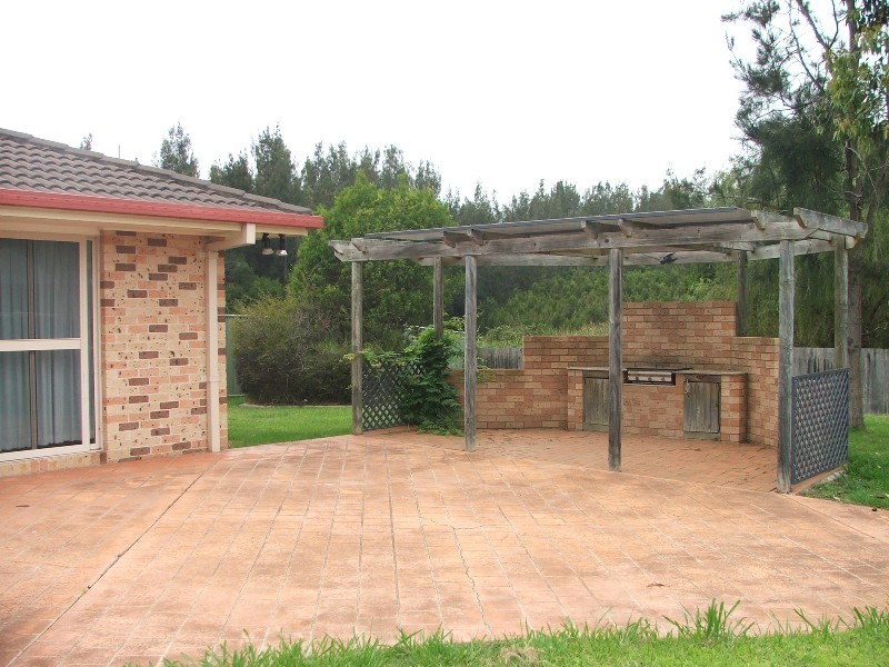 9 Melaleuca Crescent, Catalina NSW 2536