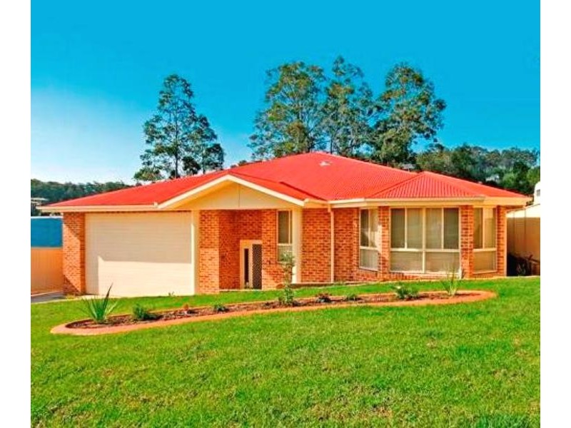 39 Courtenay Crescent, Long Beach NSW 2536