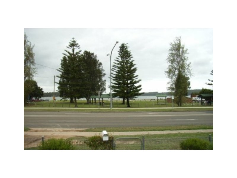72 Beach Road, Batemans Bay NSW 2536