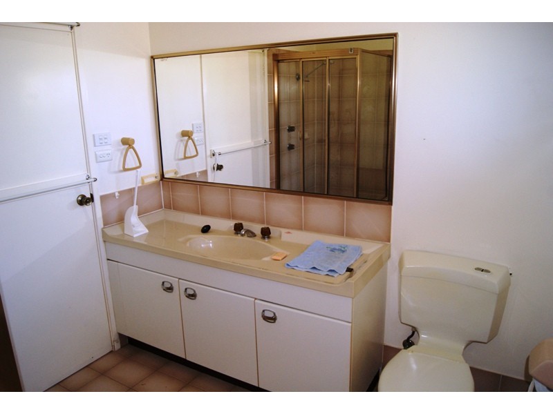 7 The Outlook, Surfside NSW 2536