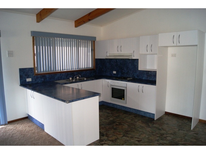 1/1 Cedar Pde, Maloneys Beach NSW 2536