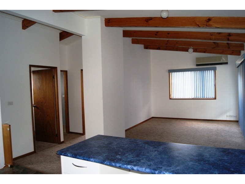 1/1 Cedar Pde, Maloneys Beach NSW 2536