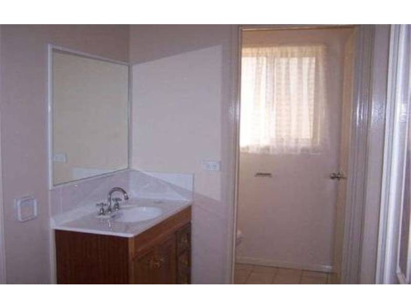 2/6 Cassia Place, Catalina NSW 2536