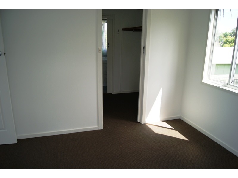 98 Beach Road, Batemans Bay NSW 2536